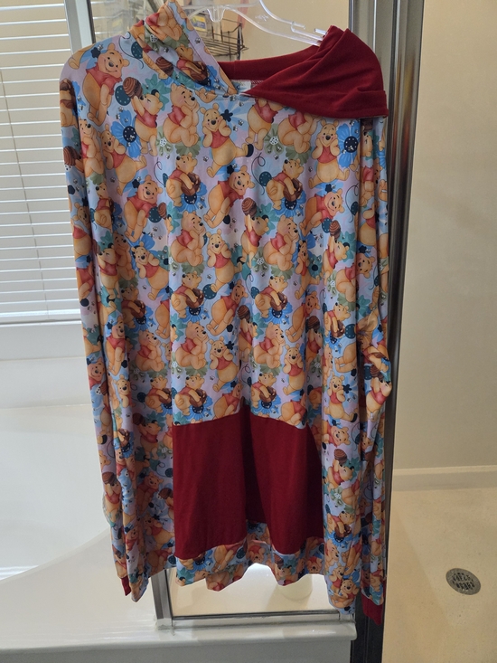 Tops - Winnie the Pooh Print Hooded Pullover Sweatshirt - Blue & Red